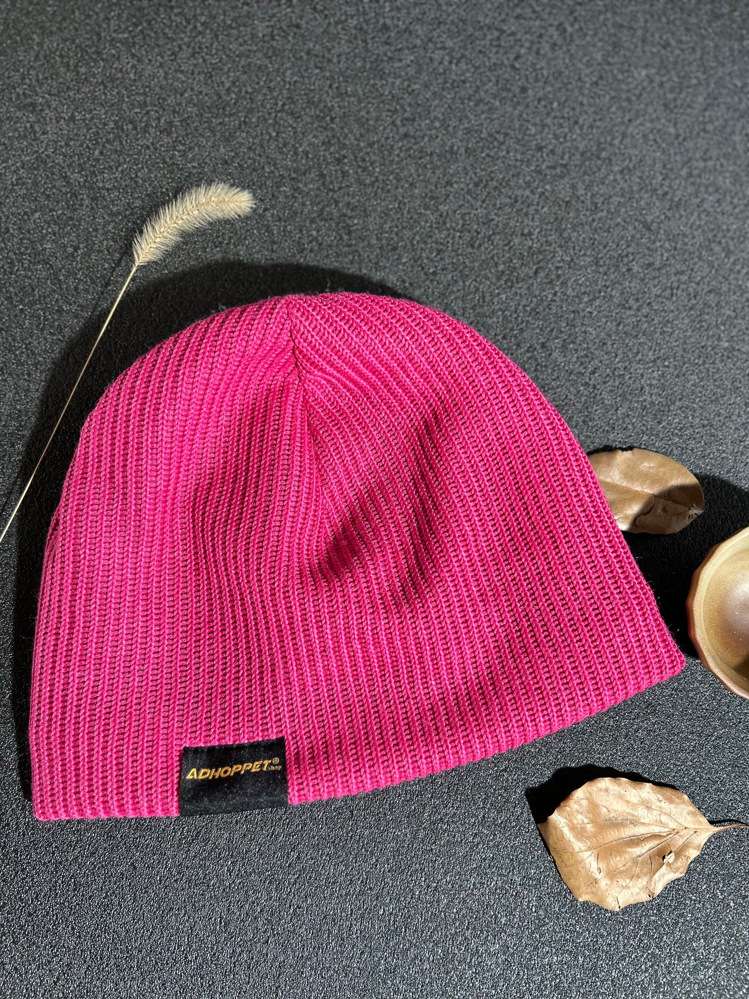 Unisex adults Beanie Hat Winter Knitted Cap Sports Casual-Pink