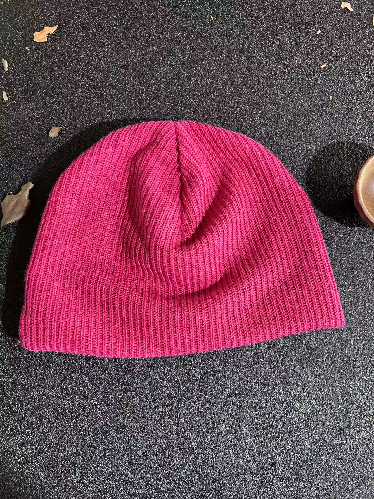 Unisex adults Beanie Hat Winter Knitted Cap Sports Casual-Pink